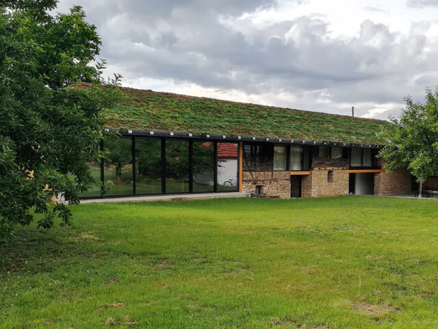 Къща за гости Плевня