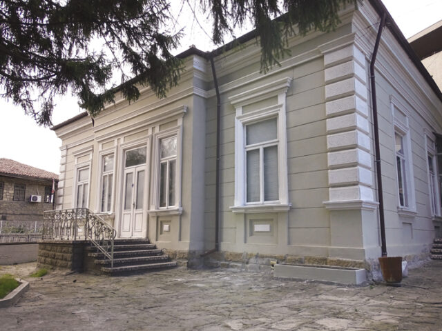 САМОКОВЛИЕВАТА КЪЩА